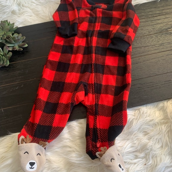 Carters 4 pc bundle - Picture 2 of 5